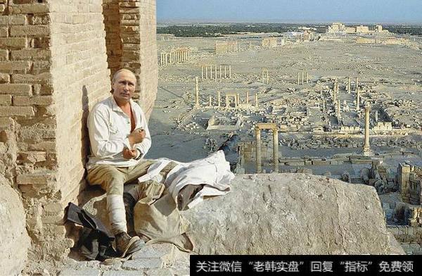 俄罗斯<a href='//m.sasasearch.com/caijunyi/290233.html'>股市</a>崩盘了，这是美英为首的西方国家对俄发动金融战的后果吗？