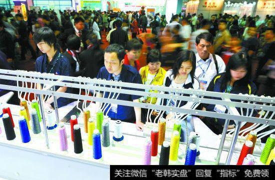 通货紧缩时有哪些具体的财政政策?通缩导致社会财富缩水吗?