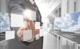 “电商+消费”扶贫新模式 每经记者现场探访雅安石棉县坪阳村