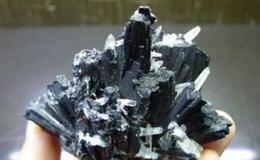 钨价继续上涨,钨题材概念股可关注