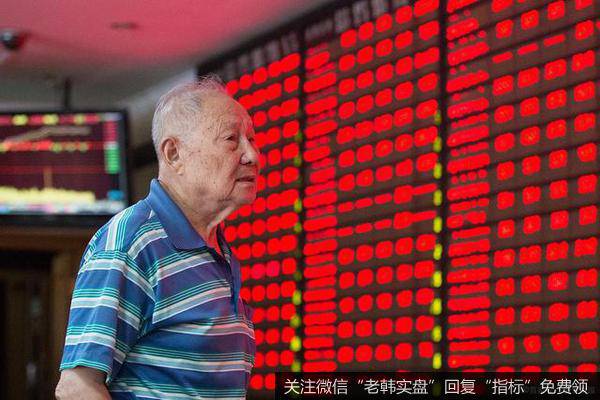 杨德龙<a href='//m.sasasearch.com/caijunyi/290233.html'>股市</a>最新消息：公募需提升业绩考核和激励机制空间